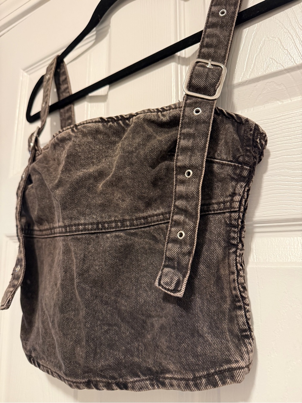 Zara Washed Black Denim Buckle Strap Crop Top - Picture 3 of 5